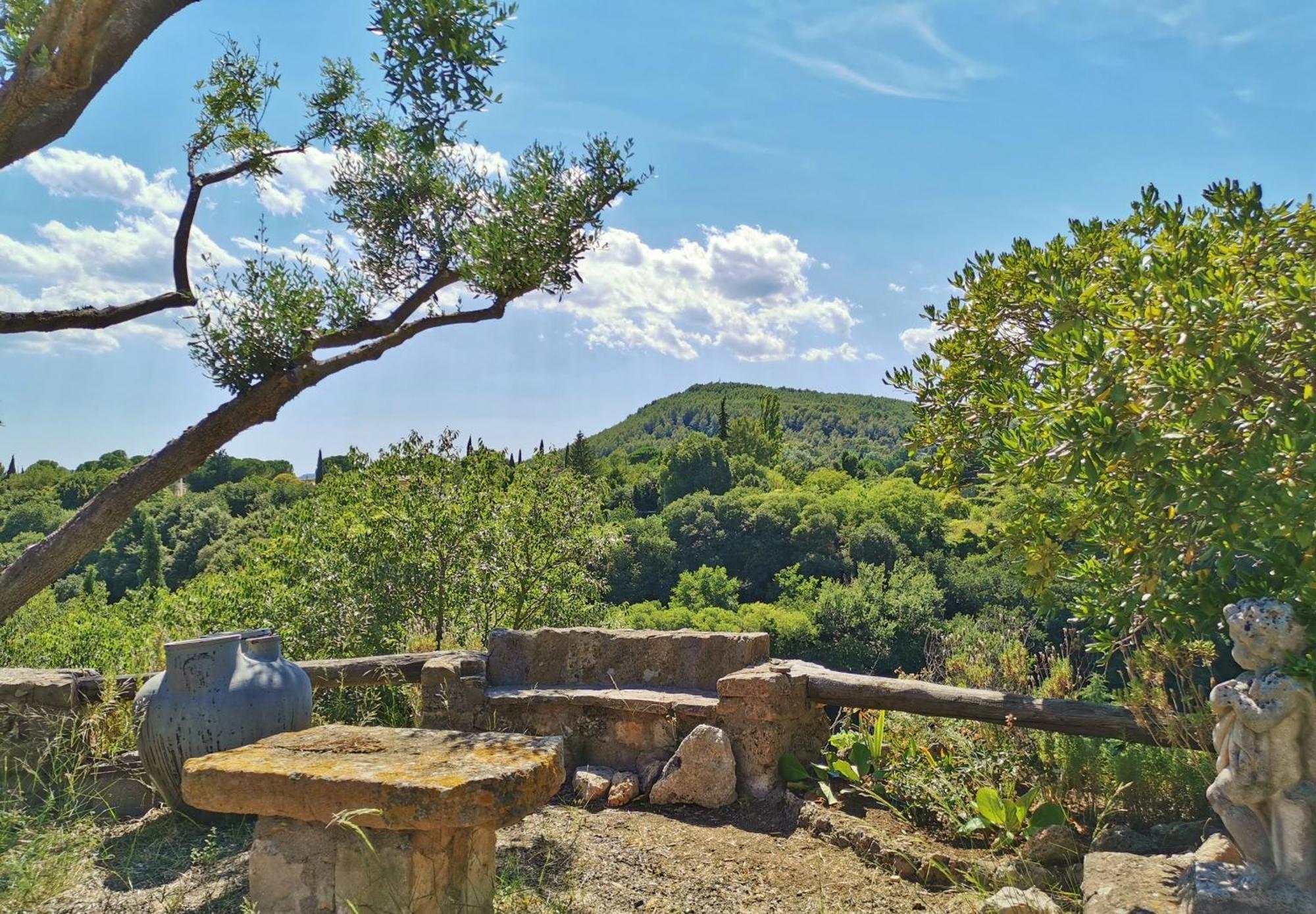 Le Nid En Chante Vue Panoramique * Les Arcs-sur-Argens